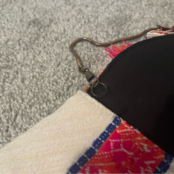 EUC Steve Madden purse tribal print with silver coins. - Picture 4 of 6